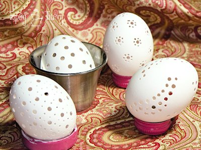 Holey Eggs Decorations