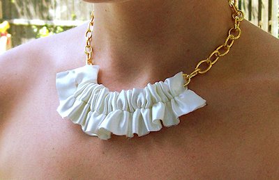 Ruffle Necklace Tutorial