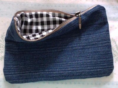 DIY Denim Pencil Case